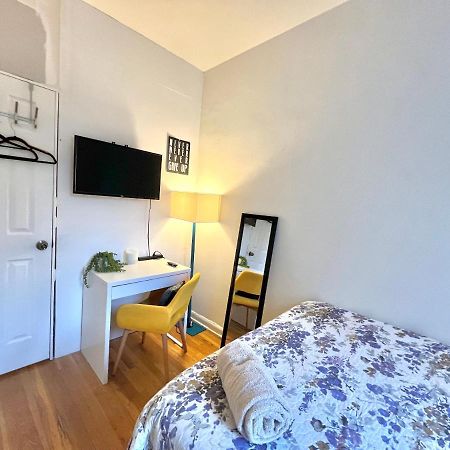 Manhattan -Ues - Room Accommodation New York Esterno foto
